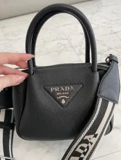 【４月限定出品】PRADA ミニハンドバッグ 3way
