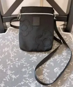 MARY QUANT ショルダーポーチ