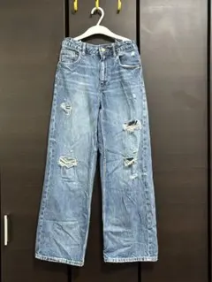 〈ZARA〉ダメージデニムロングパンツ