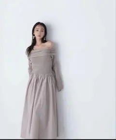 1度着用 ナチュラルビューティーベーシック オフショルドッキングニットワンピース
