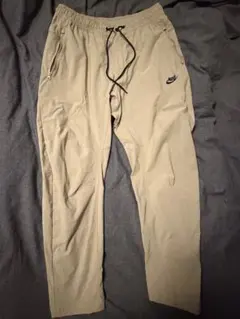 NIKE ウーブンストリートパンツ XL ベージュ