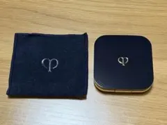 【美品】クレドポーボーテ　プードルコンパクトエサンシエルnのサムネイル