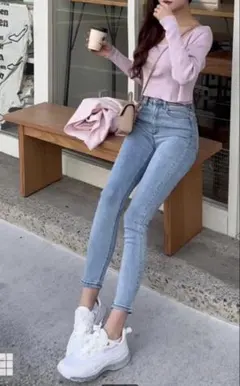 GRL ハイウエストスキニーデニムパンツ　ライトブルー CU110 XS