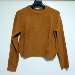 FOREVER 21 ニット 長袖　Sサイズ