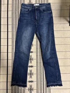 ZARA ダークブルー ハイウエスト　サイズ36
