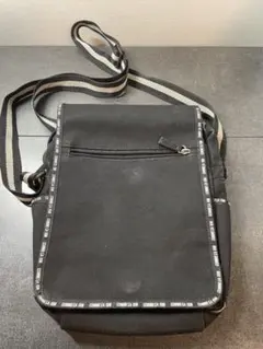 COMME CA ショルダーバッグ　黒　コムサ　ボディバッグ　トート　ブラックのサムネイル