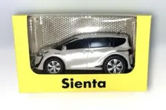 【非売品】トヨタ シエンタ 白のサムネイル