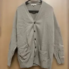 ベージュ　ボタン付きカーディガン　スクールカーディガン　平成ギャル　平成コーデ