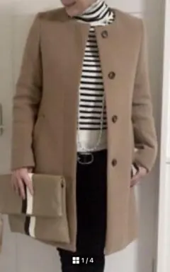 ベージュ ノーカラーウール混合コート　ユニクロ