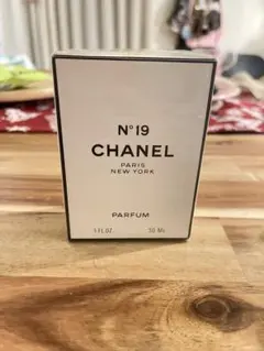 CHANEL N°19 パルファム 30ml