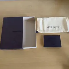 LOUIS VUITTON ギフトボックス 収納袋付き