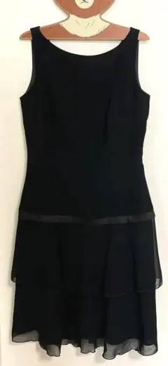 コムサイズム　ノースリーブ　シンプル　膝丈　ワンピース　卒業式　謝恩会　食事会