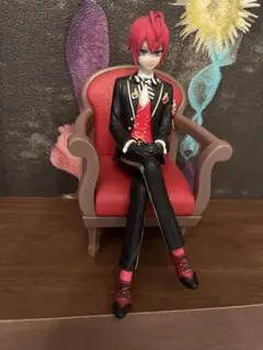 10/14最終日 ツイステ　リドル カリム アズール　フィギュア3体セット