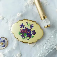 1950 KIGU 英国ヴィンテージ すみれの描かれたコンパクトミラー 2026年最新】kigu of londonの人気アイテム - メルカリ