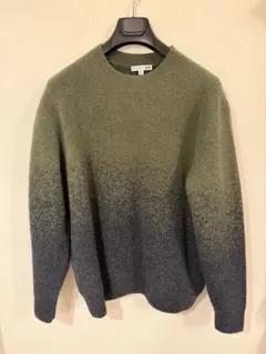 ユニクロ グラデーション