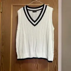 Item thumbnail for item de37c56a-dbe5-4564-a5d7-d5b19facc2e5