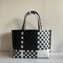 Item thumbnail for item ea356bd5-682f-430c-b9af-1d590b79def9