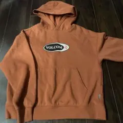 VOLCOM オレンジ フード付きトレーナー