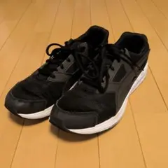 PUMA NRGY スニーカー ブラックのサムネイル