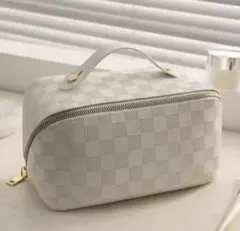 Item thumbnail for item c2a172b0-bc2e-4206-8054-7925d06f0b41