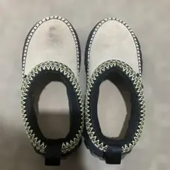 UGG ベンチャーデイズ　23cm