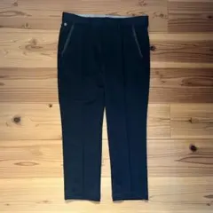 Item thumbnail for item 1e3259f1-7c46-4ec5-b5e3-7c1b031b2ab8