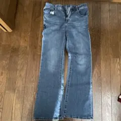 guフレアパンツ