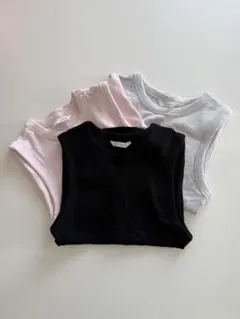 ZARA リブストラップトップス　タンクトップ　3点セットのサムネイル