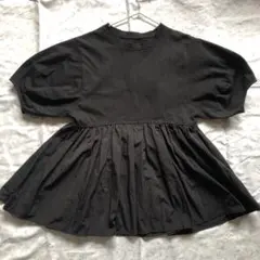 半袖 ブラック フレア Tシャツのサムネイル