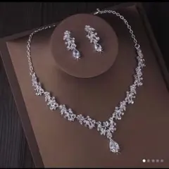 ブライダルアクセサリー ネックレス ピアス セット リーフモチーフ