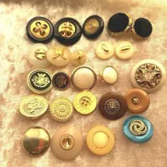 ボタンまとめ売り　ゴールド系 24個 多様なデザイン