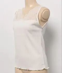【美品】natural couture 前後2WAYレースタンクトップ　ホワイトのサムネイル