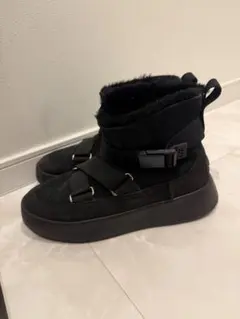 UGG ブラック ムートンブーツ 厚底