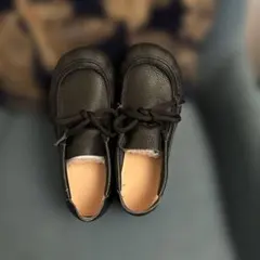 黒 レザー ローファー