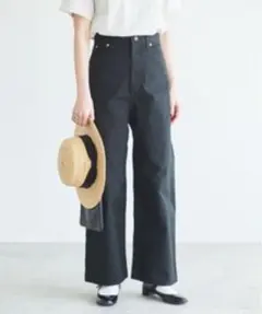 ブラックワイドレッグパンツ ハイウエスト