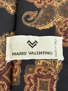 D*中様 送料込みMARIO VALENTINO（マリオヴァレンティノ）総柄