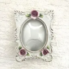 【アンティーク雑貨】陶器製 薔薇（バラ） 写真立て 金の淵付き【ヴィンテージ】