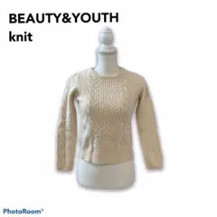 ビューティ&ユース　ニット　セーター  ケーブル編み　アランニット　白色　丸首