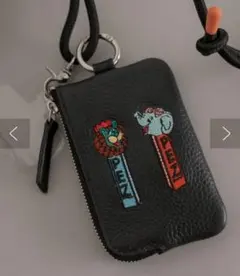 【新品・未使用】PEZ(ペッツ) ×イアパピヨネ　牛革モバイルショルダー・黒