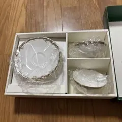 ノリタケ　ティーカップセット