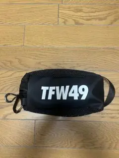 【美品】TFW49 メッシュポーチ　ブラック 完売品のサムネイル
