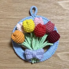 あみぐるみ　春のお花のミニリース　カラフルチューリップ7　かぎ編み　ハンドメイド