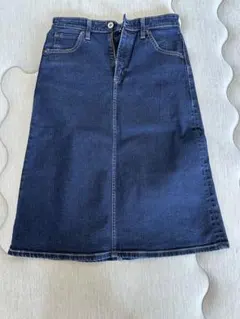 Levi's ダークブルー タイトスカート 約70cm