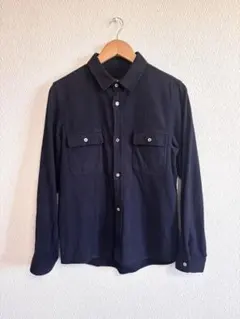 【A.P.C.】コットンシャツ　ネイビー　XSのサムネイル