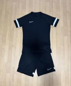 サッカーNIKE上下セットのサムネイル