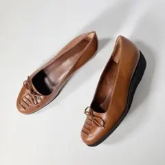 BOTTEGA VENETA レザー パンプス ブラウン 35.5C 22.5のサムネイル