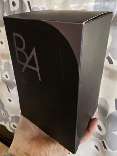 〔非売品〕ポーラの「BAシリーズ」の「ポーラ シャーリングストール＆ブローチ」