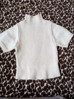 ホワイト半袖セーター・フード付きニット・パープルカーディガンセット