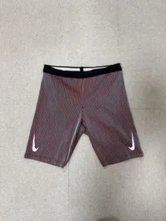 NIKEエアロスイフトハーフタイツ