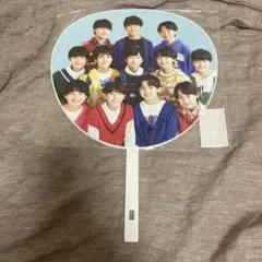 Boys be 集合うちわ ma 2025年最新】boys be うちわの人気アイテム - メルカリ